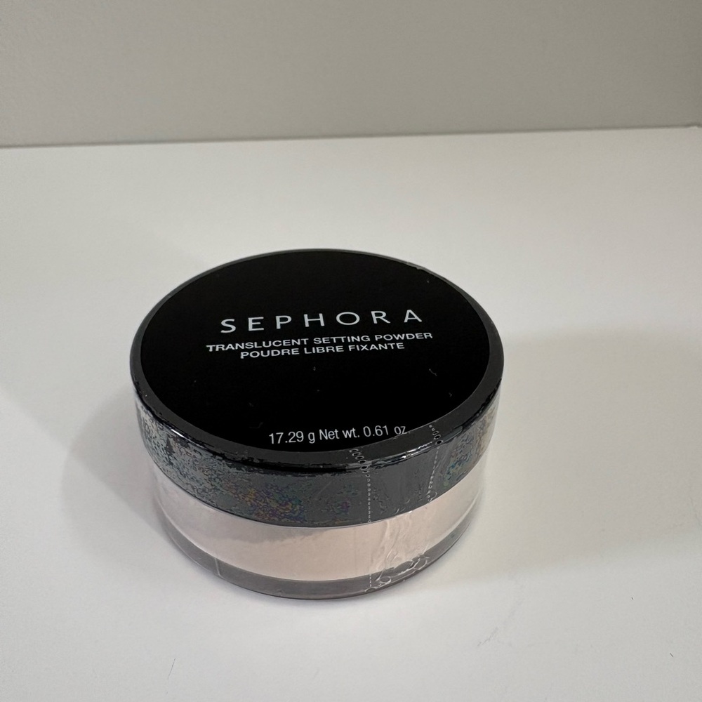 SEPHORA COLLECTION Translucent Setting Powder - Picture 2 of 4